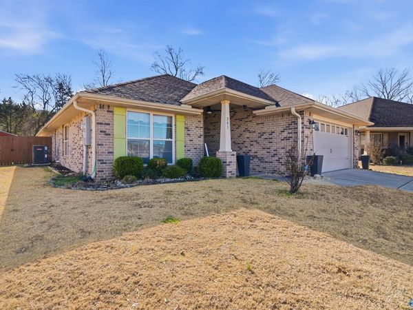201 Ashbrook Circle, Harvest, AL 35749