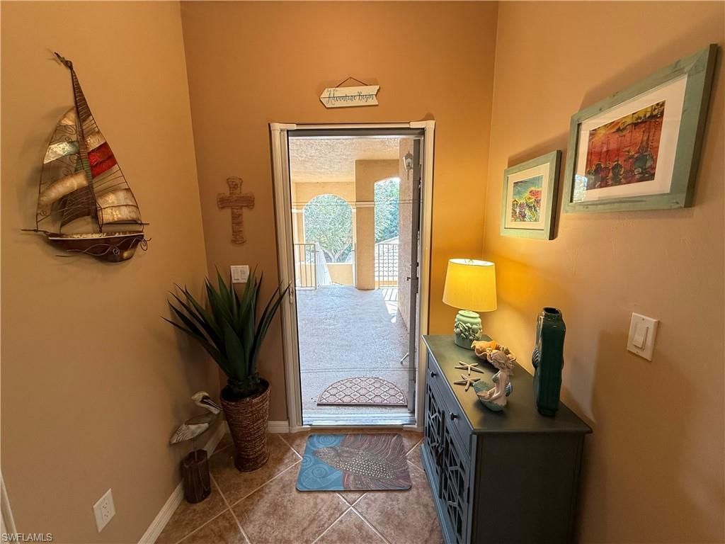 1076 Winding Pines Cir, Unit 203, Cape Coral, FL 33909 Photo