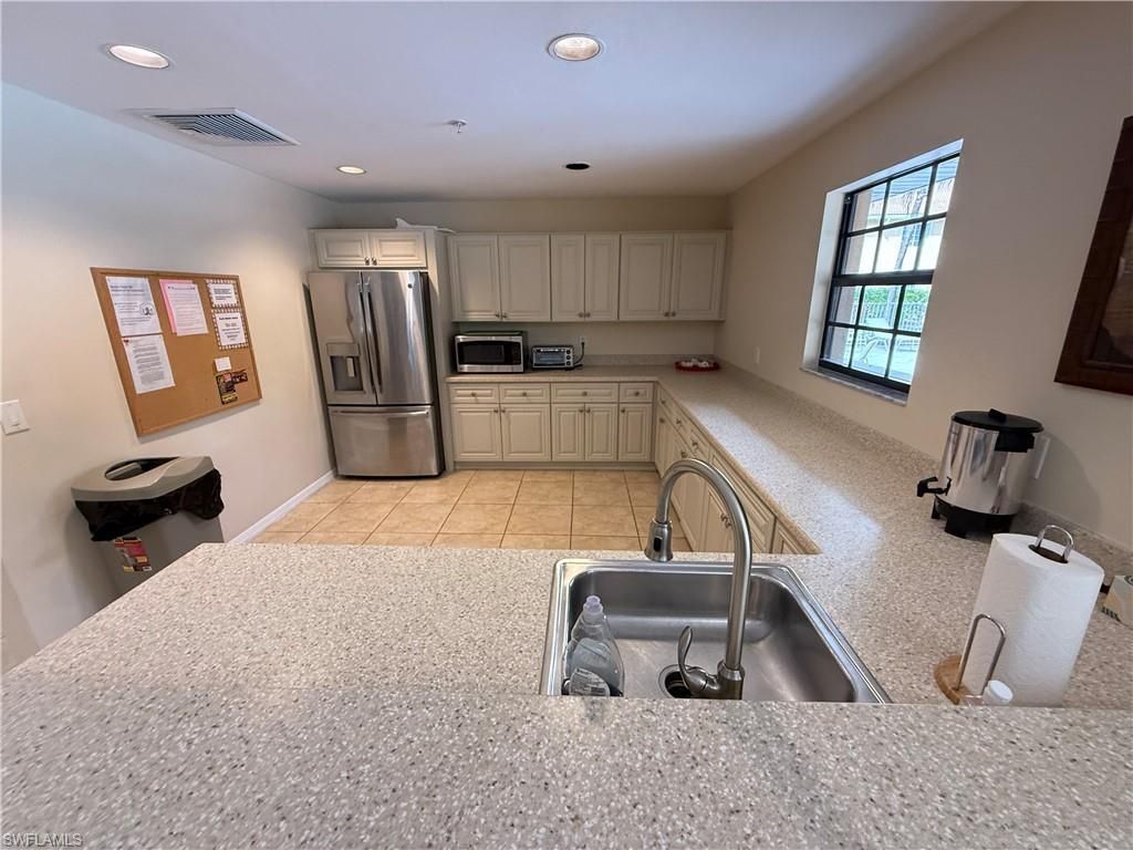 1076 Winding Pines Cir, Unit 203, Cape Coral, FL 33909 Photo