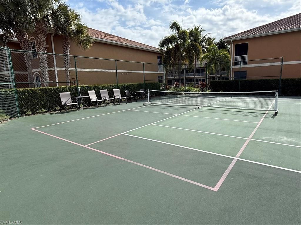 1076 Winding Pines Cir, Unit 203, Cape Coral, FL 33909 Photo