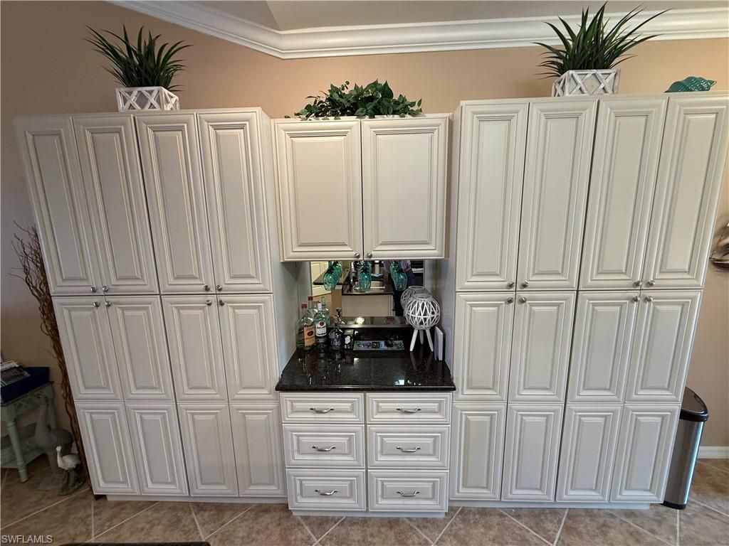 1076 Winding Pines Cir, Unit 203, Cape Coral, FL 33909 Photo