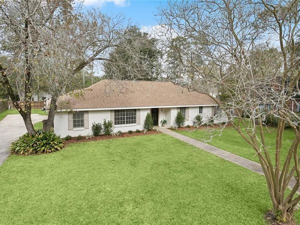 114 JANE Drive, Mandeville, LA 70448
