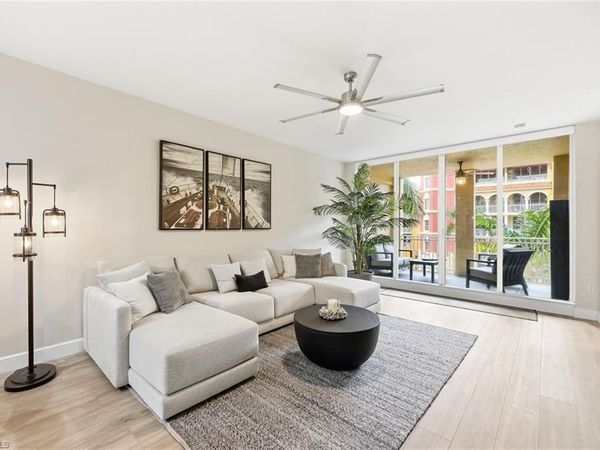 401 Bayfront PL, Unit 3307, NAPLES, FL 34102