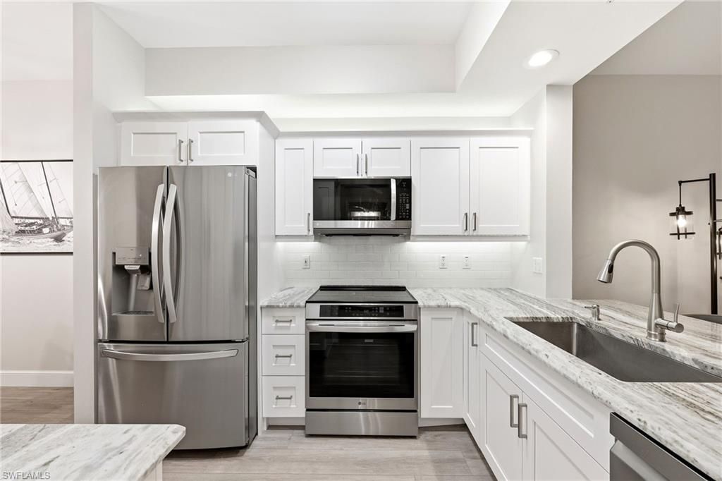 401 Bayfront Pl, Unit 3307, Naples, FL 34102 Photo