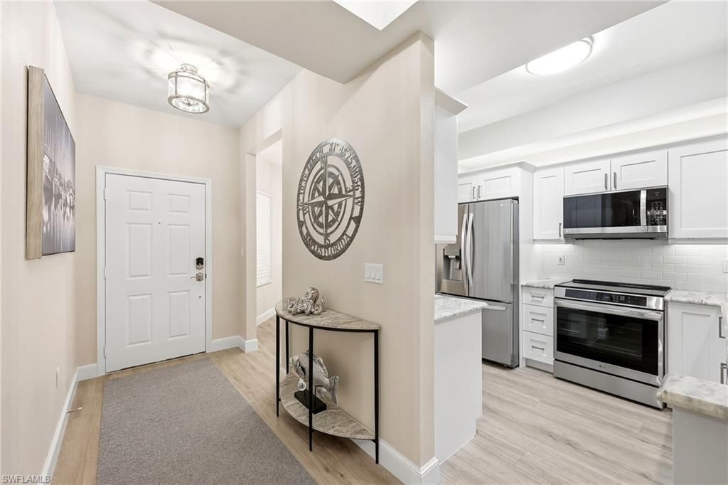 401 Bayfront Pl, Unit 3307, Naples, FL 34102 Photo