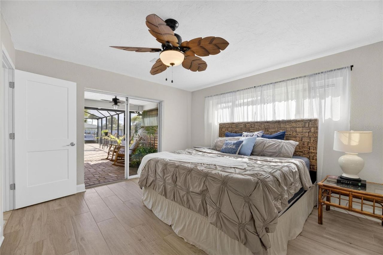6307 Cottonwood Lane, Apollo Beach, FL 33572 Photo