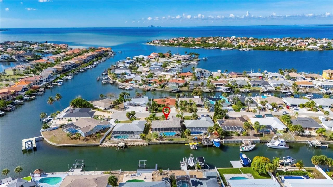 6307 Cottonwood Lane, Apollo Beach, FL 33572 Photo