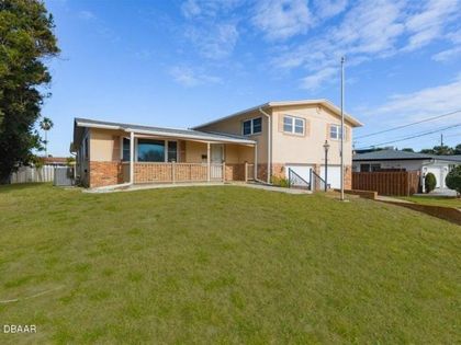 209 STANDISH DRIVE Ormond Beach, FL 32176