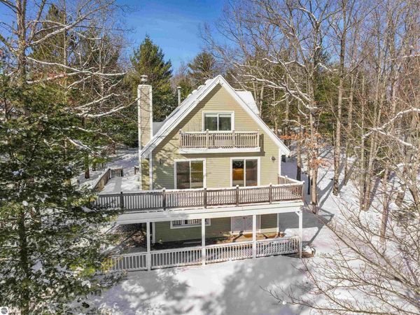 254 Island View Drive, Traverse City, MI 49696