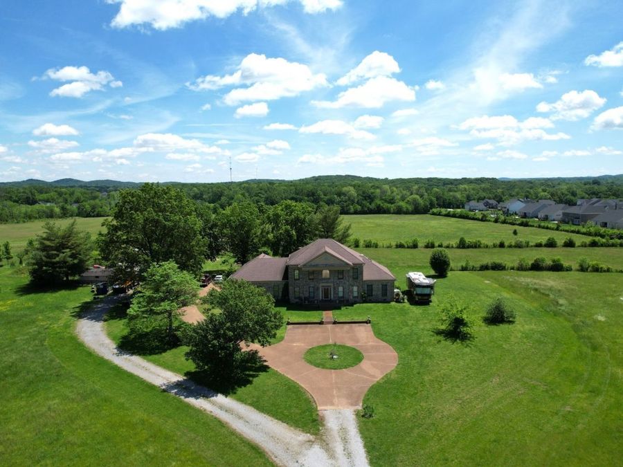 Property Image 4