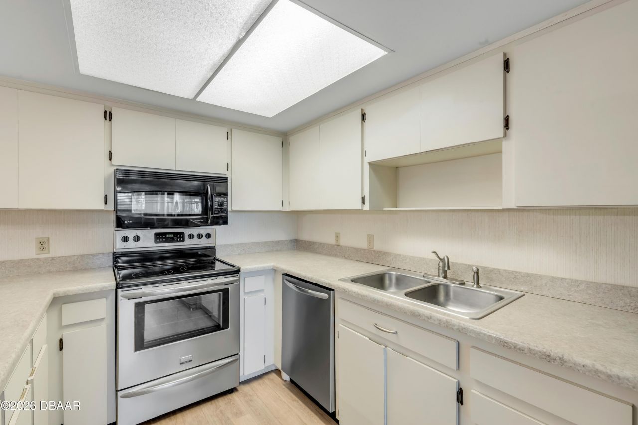 4150 S Atlantic Avenue, Unit 102B, New Smyrna Beach, FL 32169 Photo