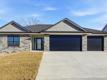 5356 W ARDMORE Street, COUNCIL BLUFFS, IA 51503