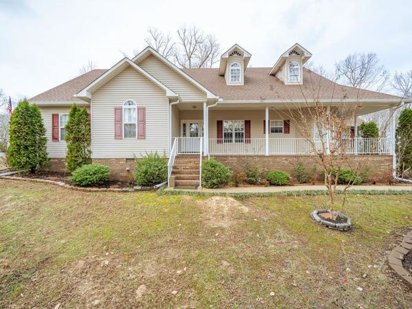 45 DALTON CV, Savannah, TN 38372
