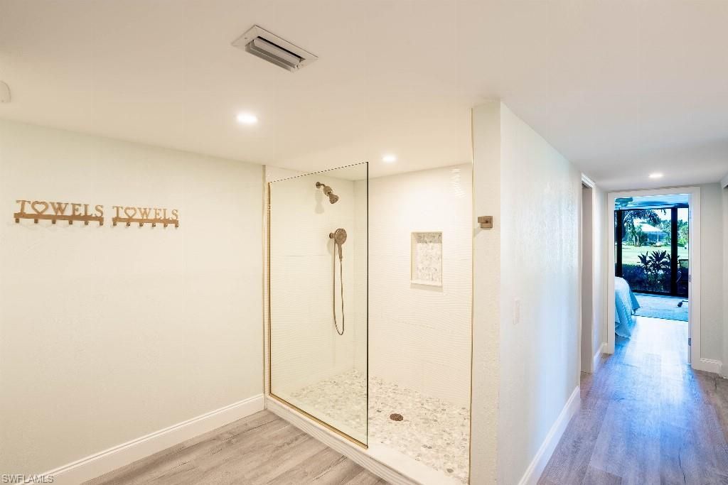 16606 Waters Edge Ct, Unit 101, Fort Myers, FL 33908 Photo