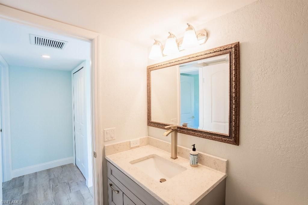 16606 Waters Edge Ct, Unit 101, Fort Myers, FL 33908 Photo