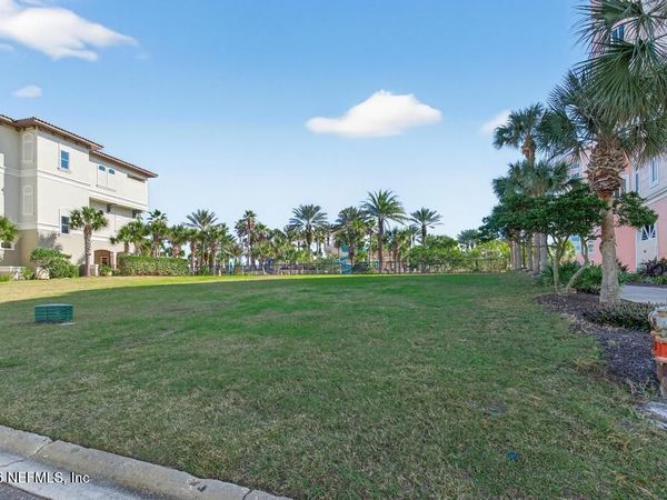 320 OCEAN CREST Drive, Palm Coast, FL 32137