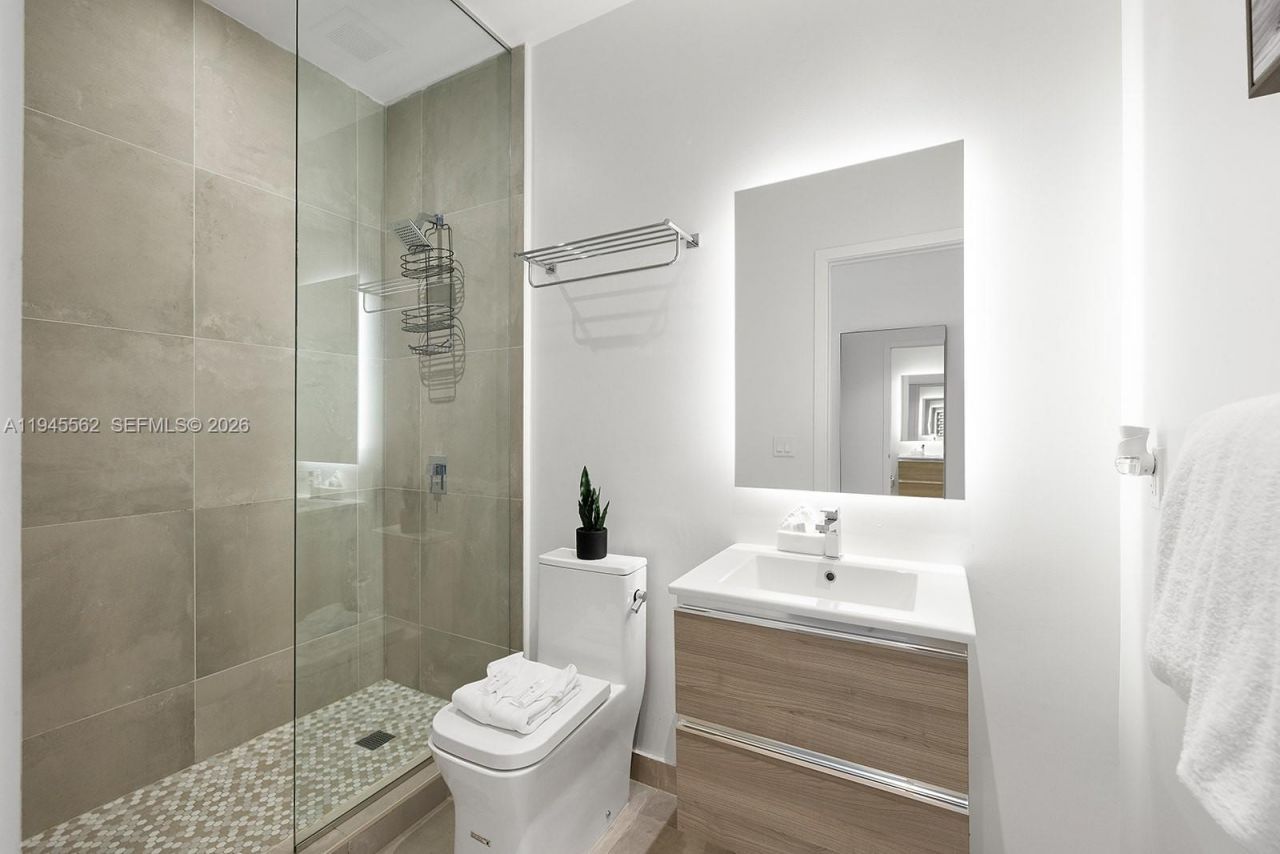 Please Call For Address, Unit 308, Miami, FL 33130 Photo