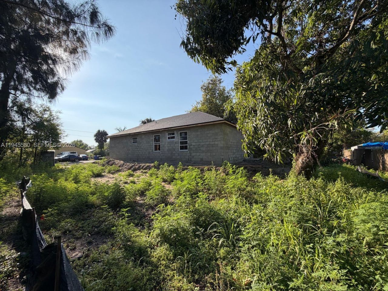 211 Charlotte Ave, Fort Myers, FL 33916 Photo