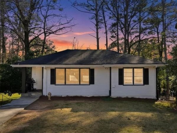 2363 Woodside Way, Atlanta, GA 30341