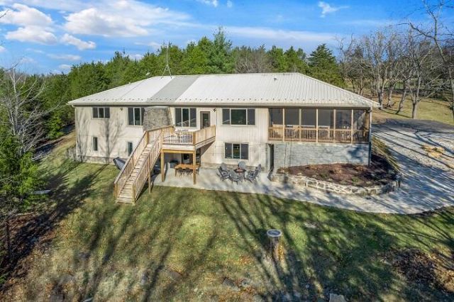 2250 Willisburg Road, Lawrenceburg, KY 40342