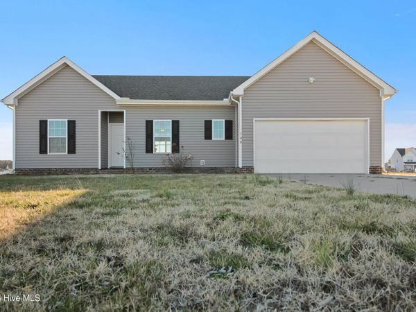 108 Cape Fear Drive, Shawboro, NC 27973