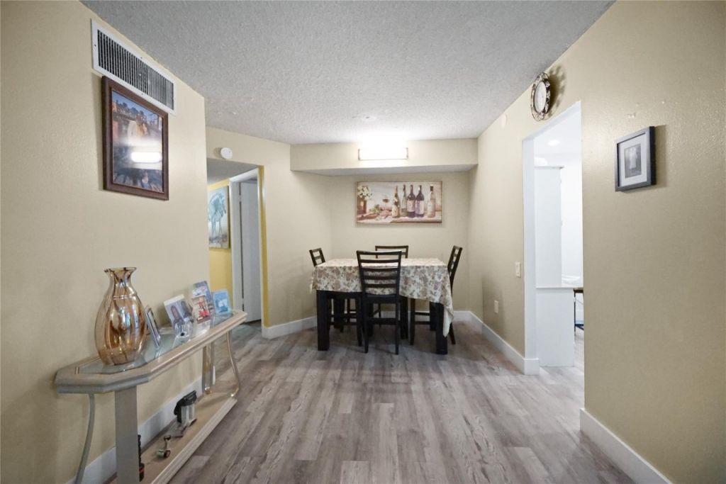 9101 Lime Bay Blvd, Unit 308, Tamarac, FL 33321 Photo