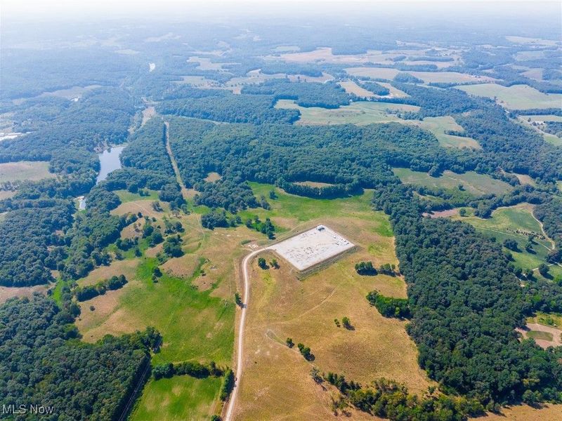 Lewis Road, Salineville, OH 43945 Photo 2