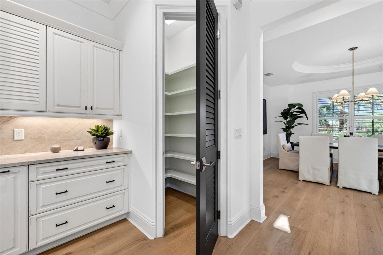 1349 Harbor Drive, Sarasota, FL 34239 Photo