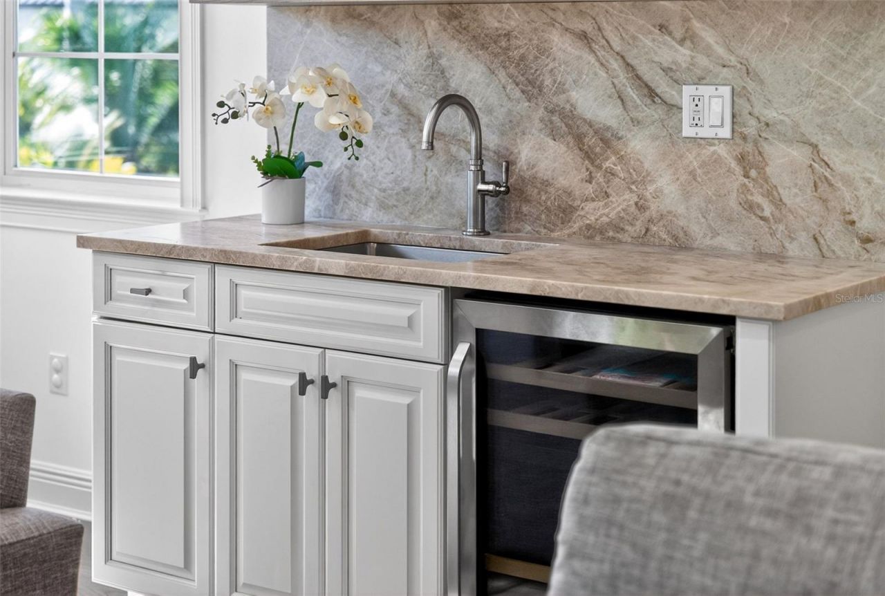 1349 Harbor Drive, Sarasota, FL 34239 Photo