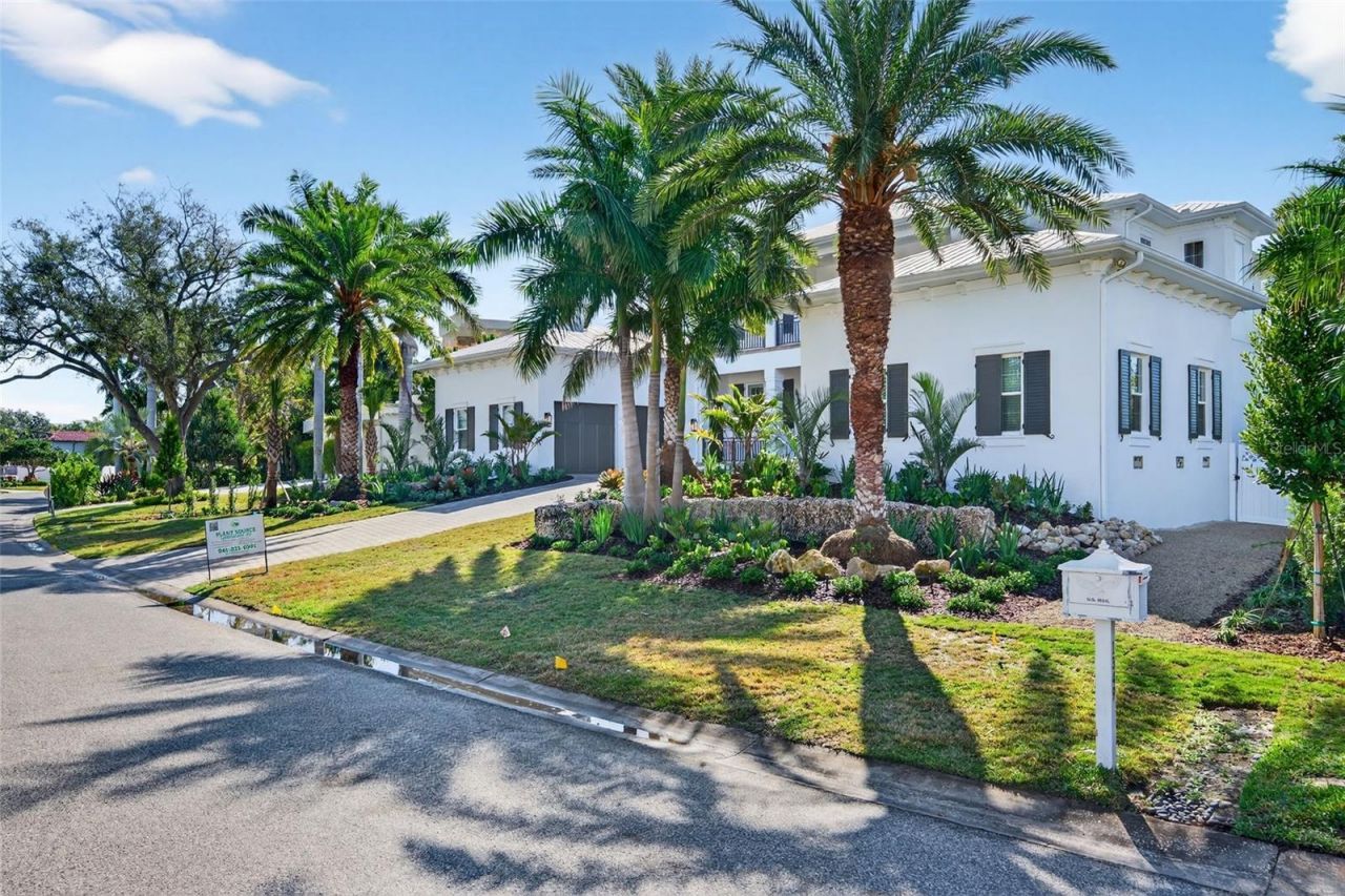 1349 Harbor Drive, Sarasota, FL 34239 Photo