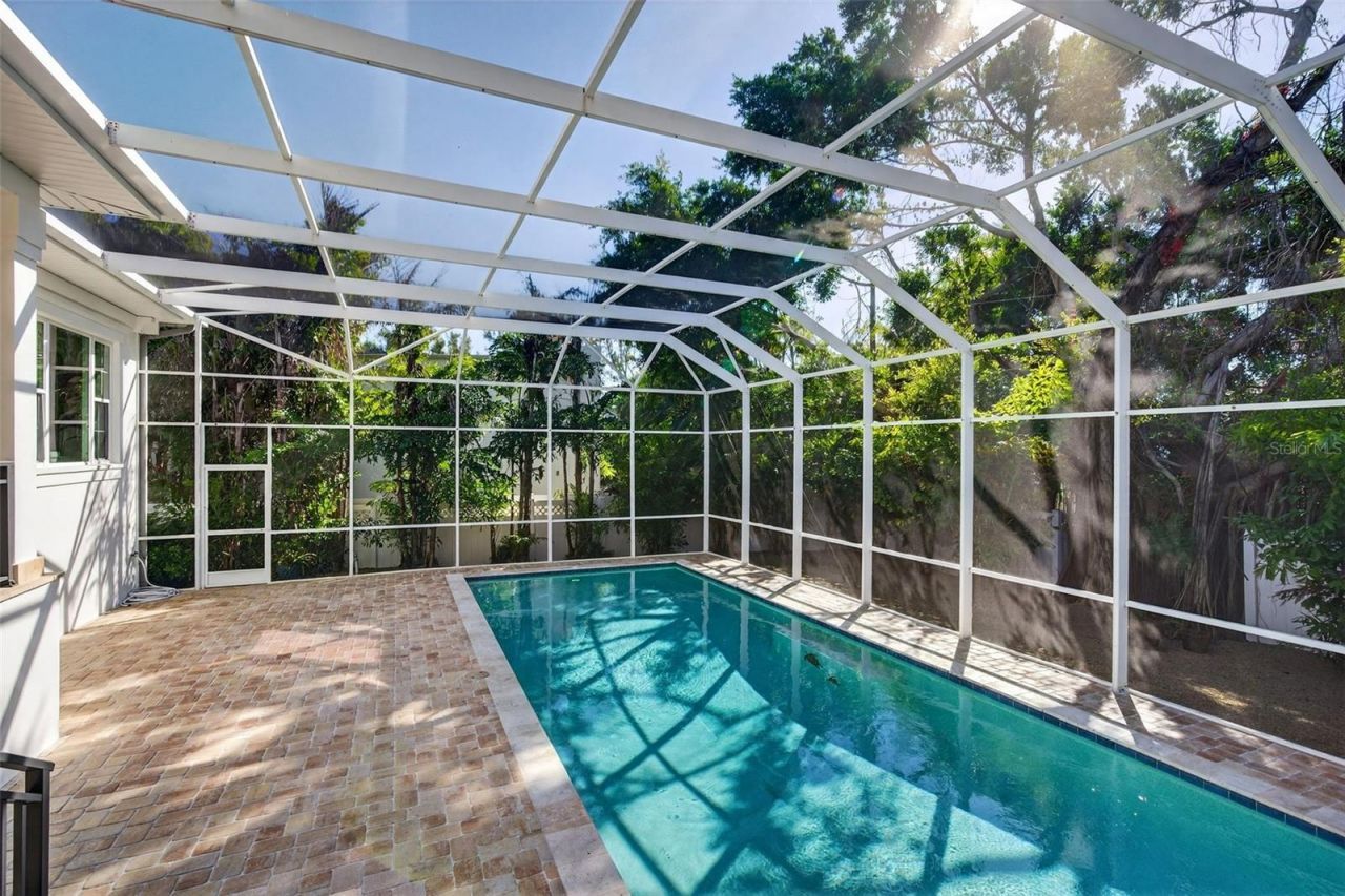 1349 Harbor Drive, Sarasota, FL 34239 Photo