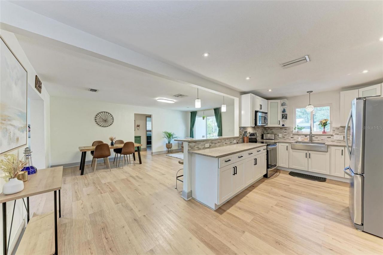 4616 Leeta Lane, Sarasota, FL 34234 Photo