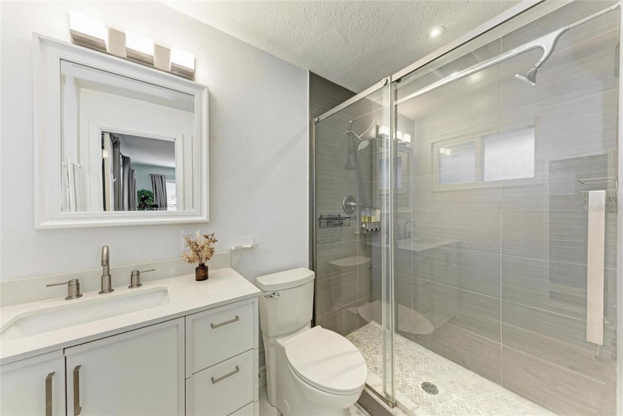 4616 Leeta Lane, Sarasota, FL 34234 Photo