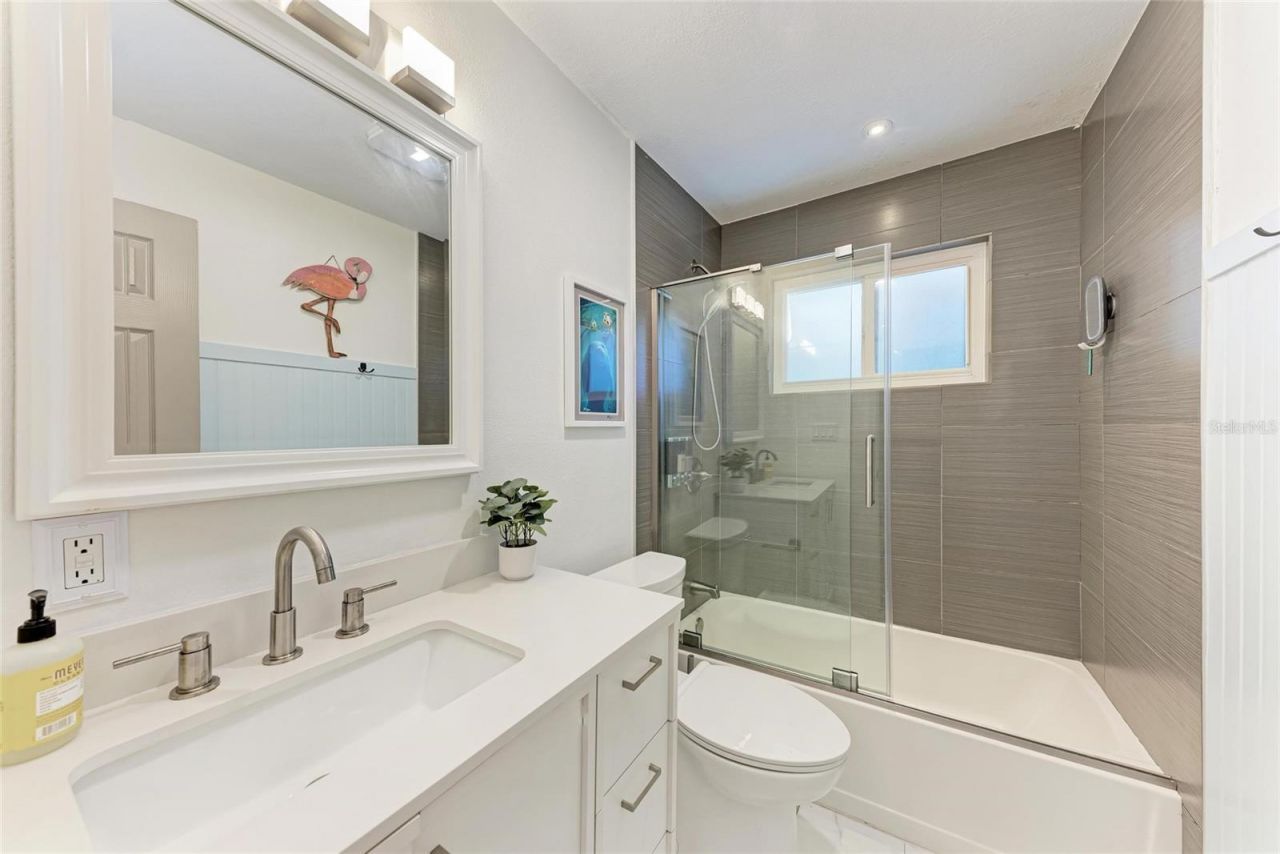 4616 Leeta Lane, Sarasota, FL 34234 Photo