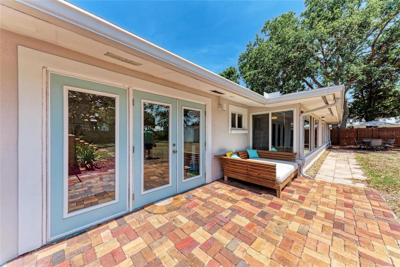 4616 Leeta Lane, Sarasota, FL 34234 Photo