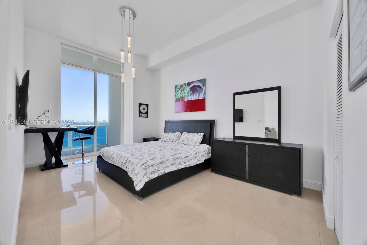 725 NE 22nd St, Unit PH2B, Miami, FL 33137 Photo