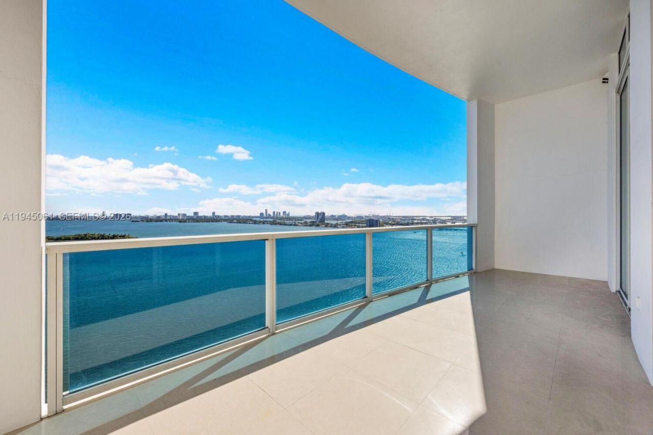 725 NE 22nd St, Unit PH2B, Miami, FL 33137 Photo