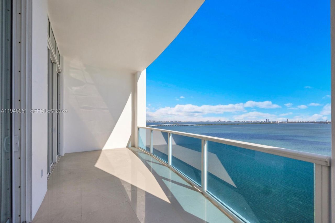 725 NE 22nd St, Unit PH2B, Miami, FL 33137 Photo