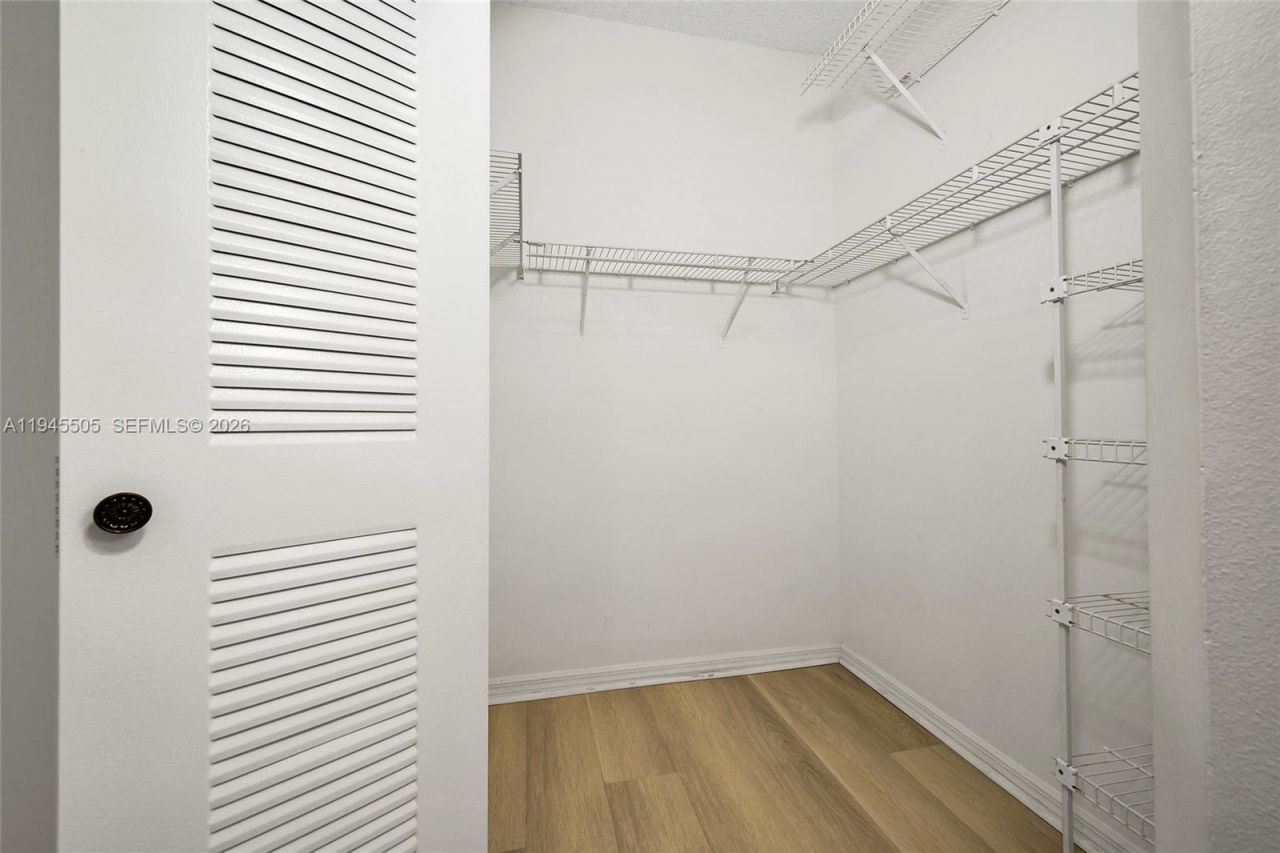 1210 Sorrento Dr, Weston, FL 33326 Photo