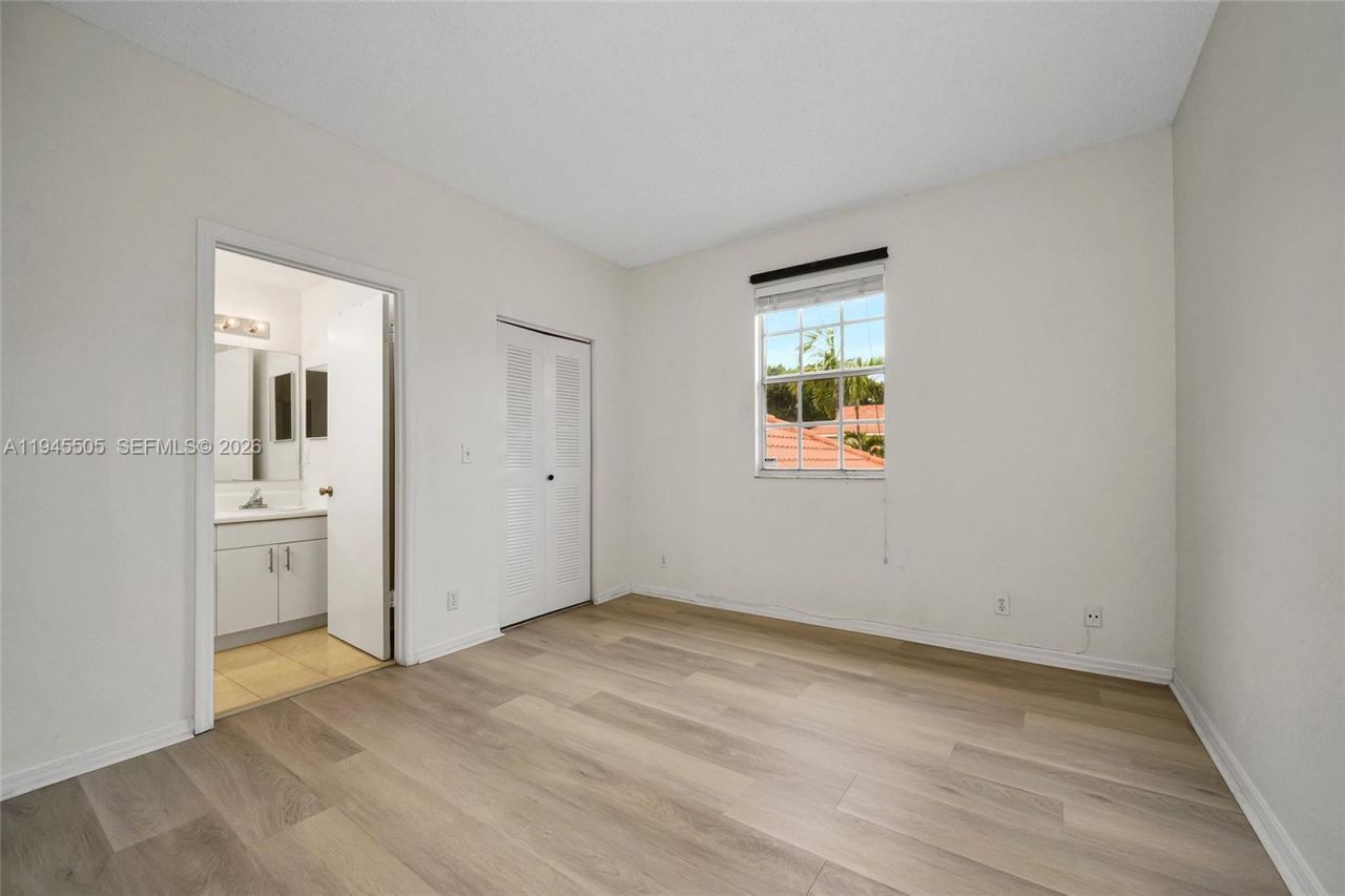 1210 Sorrento Dr, Weston, FL 33326 Photo