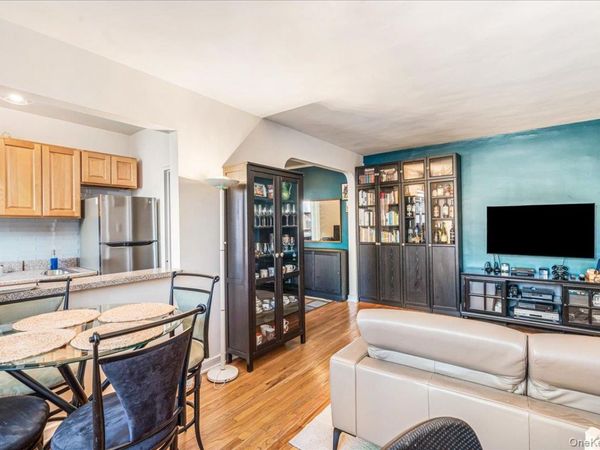 67-35 Yellowstone Blvd, Unit 7N, Forest Hills, NY 11375