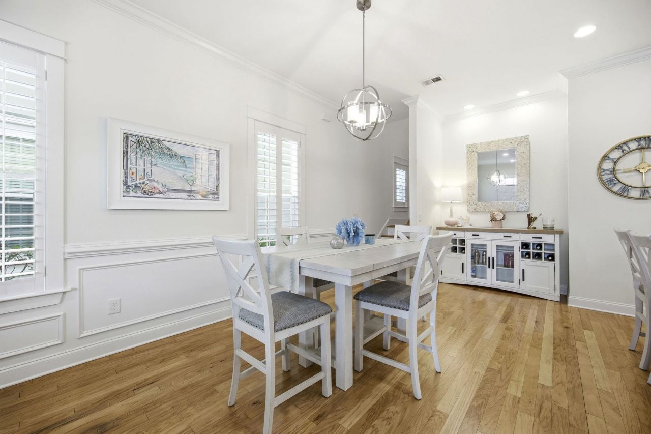 764 Shine Ave. Photo 12