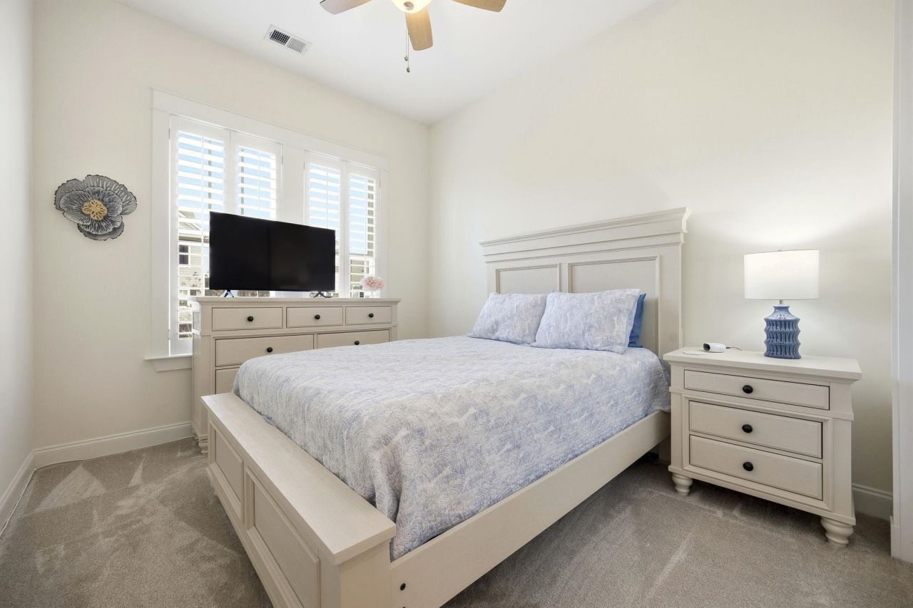 764 Shine Ave. Photo 26