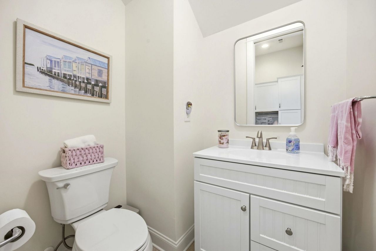 764 Shine Ave. Photo 29