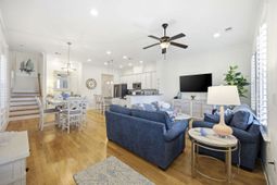 764 Shine Ave. photo 4