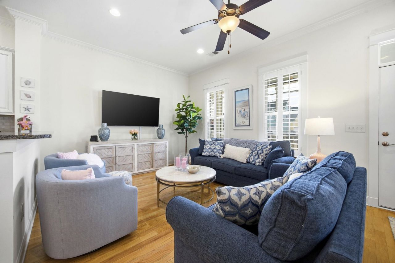 764 Shine Ave. Photo 6