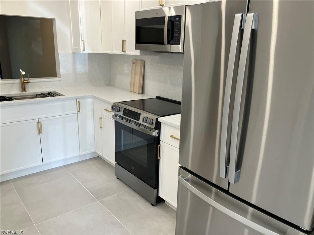 1826 Kings Lake Blvd, Unit 7-101, Naples, FL 34112 Photo