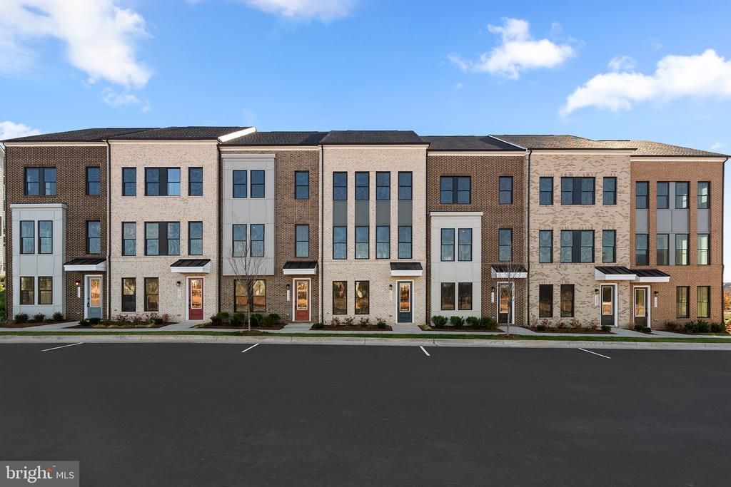 13904 Aviation Place, Unit HOMESITE 1, Herndon, VA 20171 Main Photo