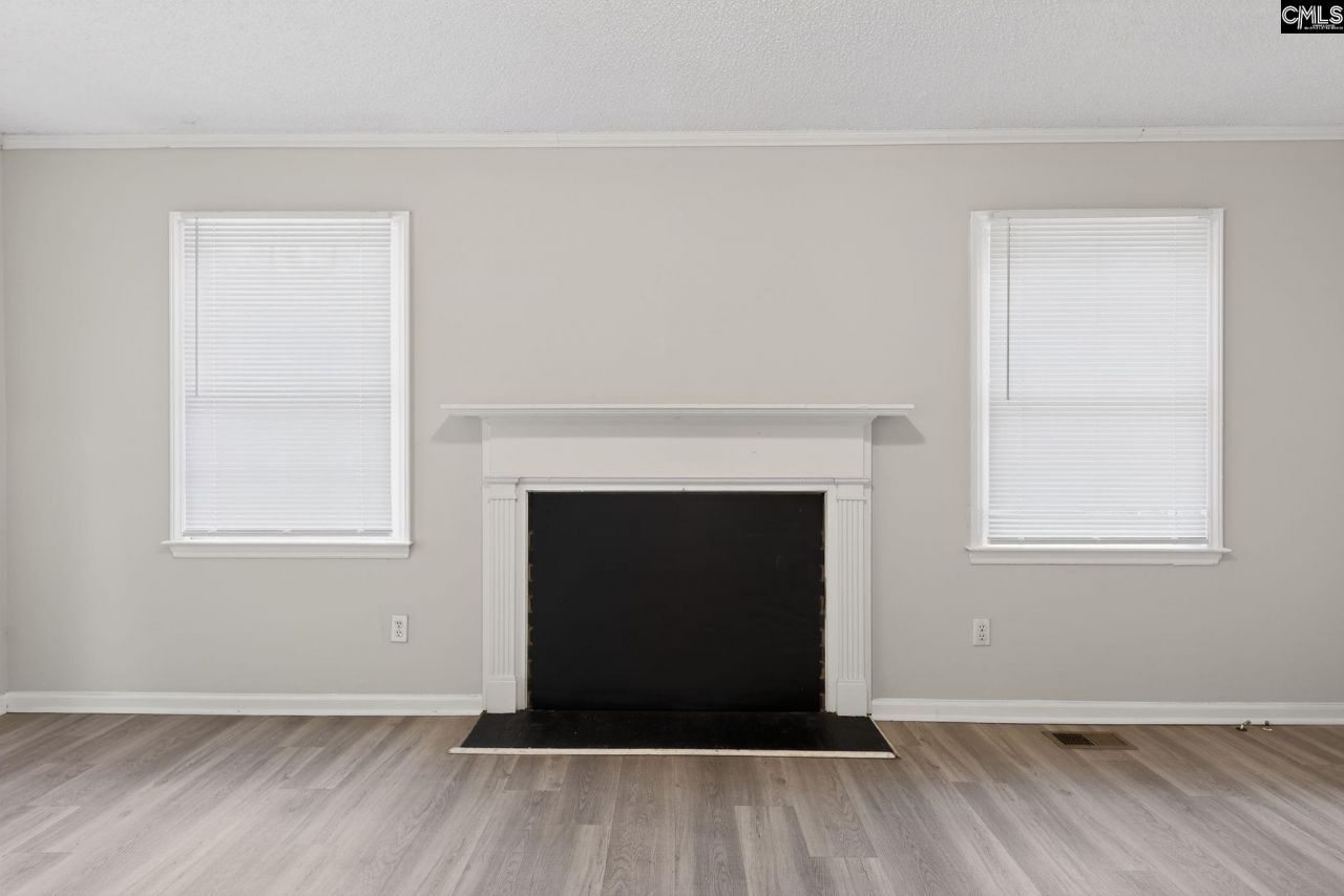 231 Pond Ridge Road E Photo 27