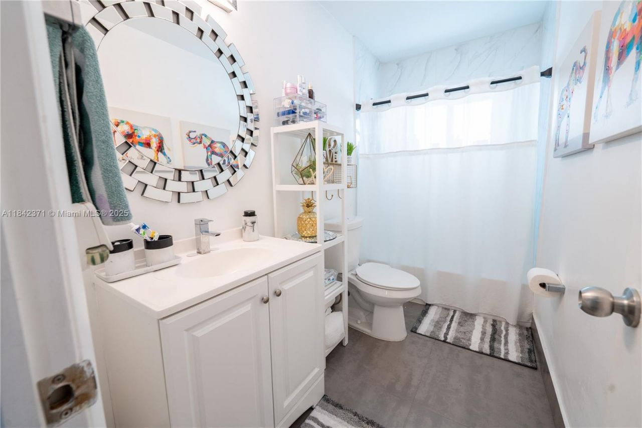 9441 Caribbean Blvd, Cutler Bay, FL 33189 Photo